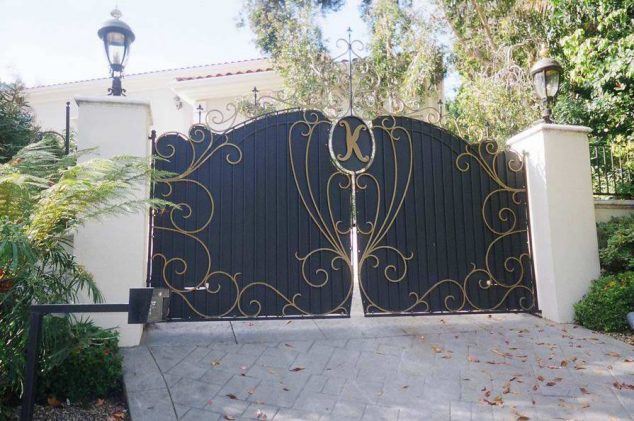 15 of Our Favorite And Unique Gate Design 39 634x421 15 of Our Favorite And Unique Gate Design