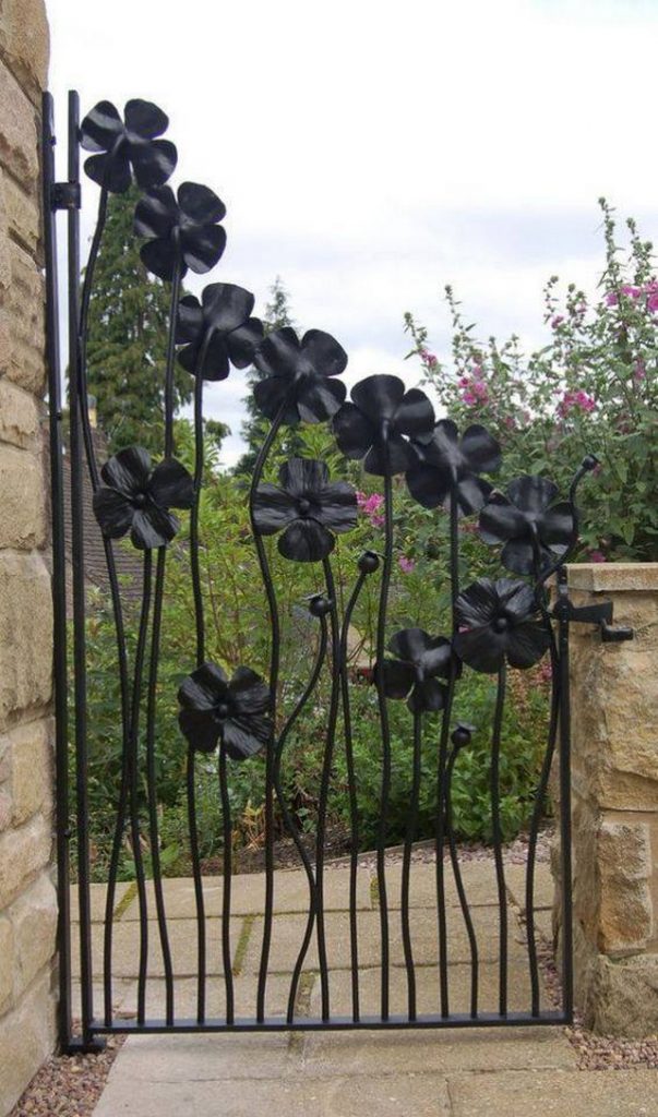 15 of Our Favorite And Unique Gate Design 70 beautiful doors and fences ideas 35 603x1024 15 of Our Favorite And Unique Gate Design