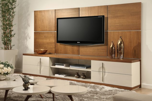 15 Stunning TV Panel Designs to Delight You Acabamento Sala Painel de Madeira 03 634x423 15 Stunning TV Panel Designs to Delight You
