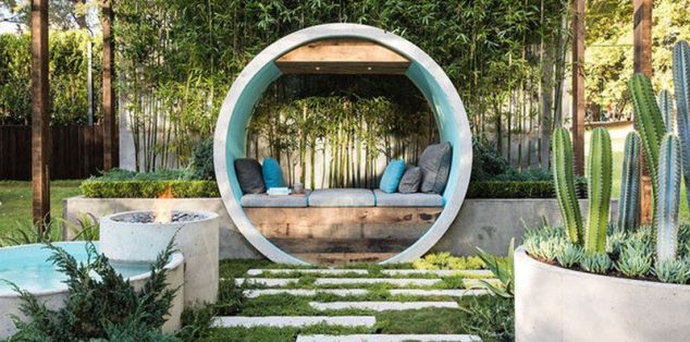 15 Lovely Moon Gates For Your Garden Calming Garden with Elements Made of Concrete Pipe 634x314 15 Lovely Moon Gates For Your Garden