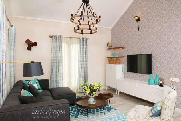 Awesome Living Room Idea That Will Make Your Fantasy Reality FF family 1 634x423 Awesome Living Room Idea That Will Make Your Fantasy Reality