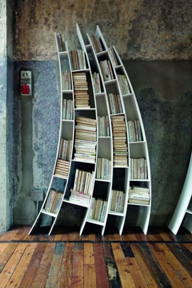 bookshelf curved 634x951 Modern Bookshelves That Will Drive You Crazy