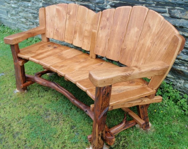 Amazing Rustic Benches That All World Talks About mobilier rustic banci din lemn pentru gradina 4 634x503 Amazing Rustic Benches That All World Talks About