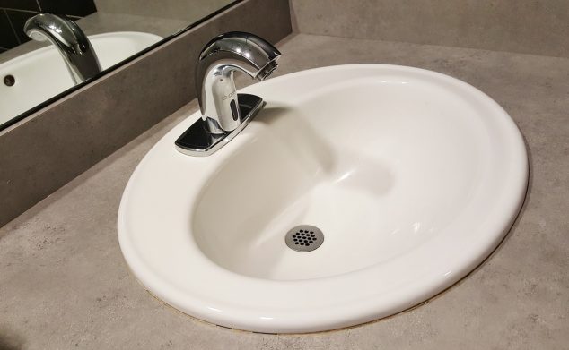 basin 1114991 1280 634x391 How to Pick and Choose the Right Plumbers for Your Home Projects