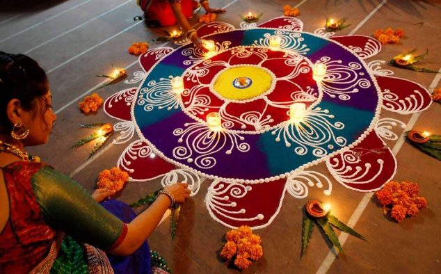 2 rangoli designs 634x394 Diwali in Goa