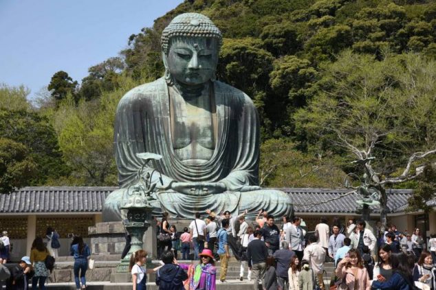 n kamakura a 20161015 870x581 634x423 Why Should You Visit Japan at Least Once in Your Life?